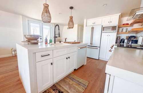 Sunset Beach Condo | Oceanfront Penthouse On Sand - Epic Views/Sunsets!