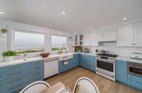 Tolovana Park House | Oceanfront w/Direct Beach Access Game Room Views | Driftaway by AvantStay