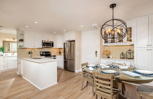Townsite Condo | Oceanside Beach Condos