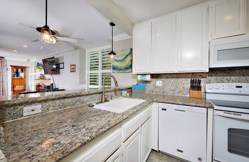 Townsite Condo | Oceanside Beach Condos