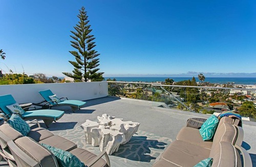 Point Loma Heights House | Oceanview Luxury Home - 5 Bedroom - 5 Baths - 3 Decks - Walk to Beach