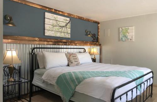 Olancha Hotel | Olancha RV Park and Motel