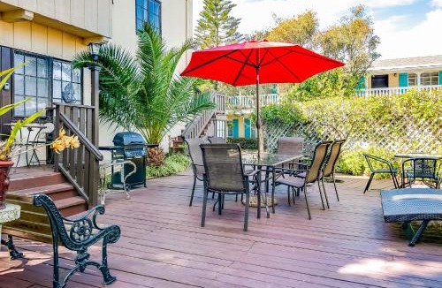 East Beach House | Old Yacht Club Inn