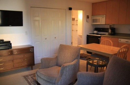 Noe Valley Apartment | Olive's Gate Rental - Registration Number STR-0001173