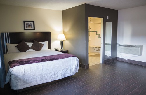 Upper East Hotel | Orange Tree Inn
