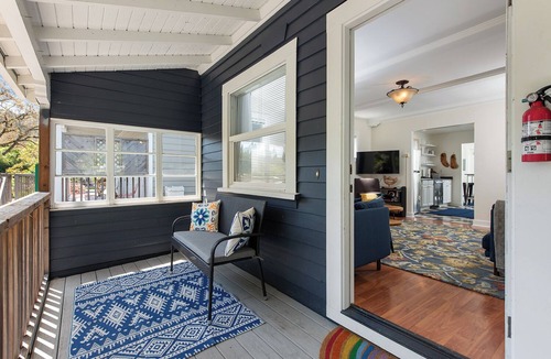 Guerneville Cabin | Otter's Landing ~ Families and Friends, Riverfront Getaway, Dog Friendly