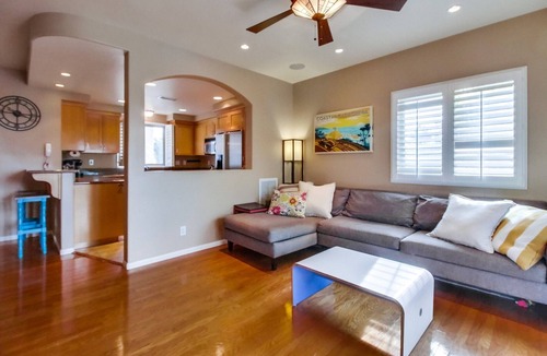 North Pacific Beach House | Pacific Beach Townhome | 3BR w/Hot Tub + Views