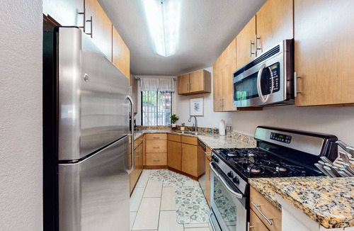 Playa Del Rey Condo | Pacific Cove | Pool & Hot Tub, Fitness Center | Walk to Beach & Dining