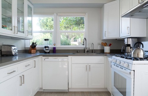 Pacific Palisades House | Pacific Palisades Seaside Retreat