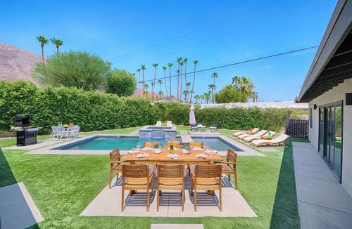 Tahquitz River Estates House | Palm Springs Modern Masterpiece