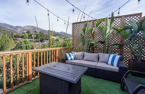 Mission Canyon House | Panorama Tiki Villa-3bed/2ba home-central location WiFi