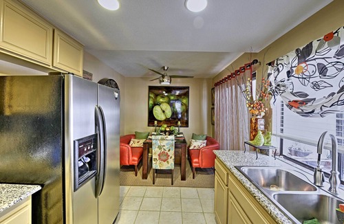 Palm Desert House | Patio & Mountain Views: Palm Desert Townhome