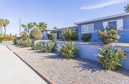 Crown Point Apartment | PB Studio #4288 WALK to BAY, PIER & BEACH🏝