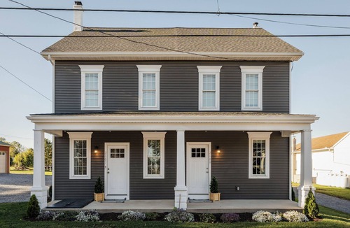 Mount Aetna House | Peaceful 2BR Getaway | Modern Comfort + Fire Pit
