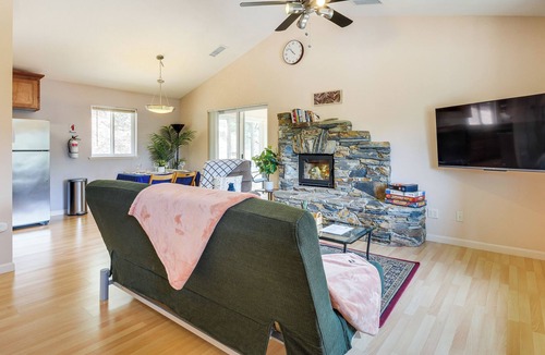 Midpines House | Peaceful Midpines Retreat ~ 25 Mi to Yosemite!