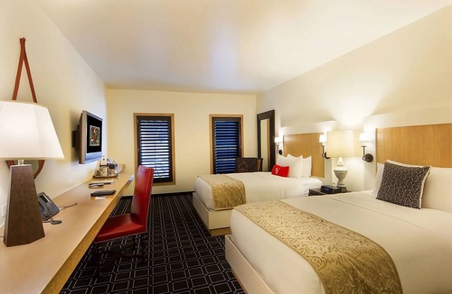 San Jose Hotel | Perfect for Business Trips to Silicon Valley! 2 Comfortable Accommodations