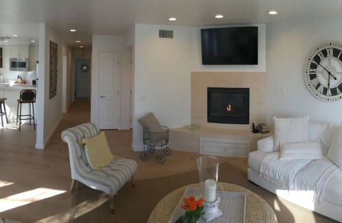 Ocean Beach Cottage | Perfect View Beach House Location! Steps from Ocean Beach Sand Dollar Cottage