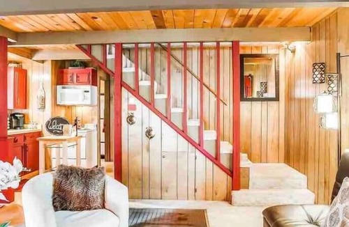 Long Barn Cabin | Pinecrest Hideaway! Cozy cabin near Dodge Ridge Ski Resort and Pinecrest Lake