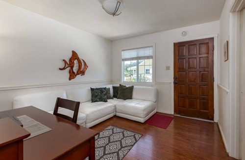 Opal Cliffs Apartment | Pleasure Point Surf Retreat
