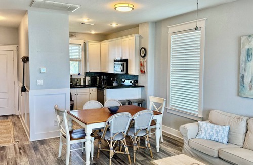 Galveston House | Pointe West Galveston - Beach Club - Golf Cart - Dogs Welcome