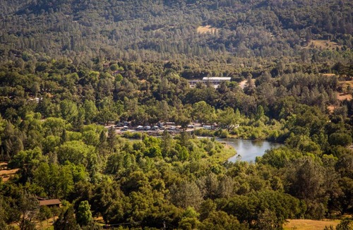 Lotus Resort | Ponderosa Camping Resort One-Bedroom Cabin 5