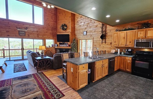 Ellijay Cabin | Poolside Mountain Retreat- Family-sized, pet-friendly, pool, hot tub, private