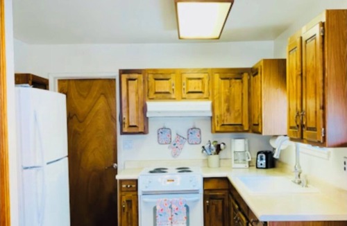 Prattville House | Prattville by the Lake