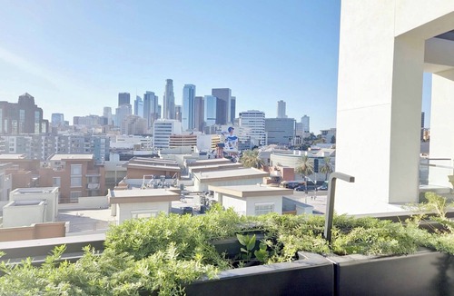 Little Tokyo House | Premier 2-bedroom in beautiful Los Angeles