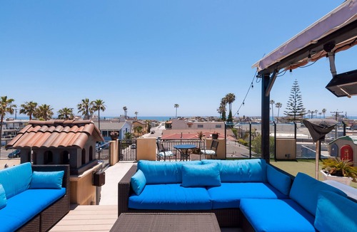 West Newport Villa | Premier Bay Front & Beach Front Home with Amazing Views