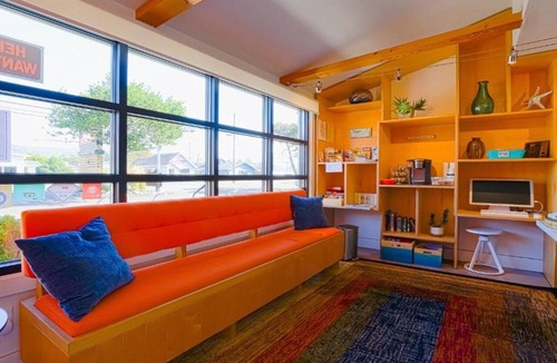 Seaside Apartment | Premium 2 Queen Bed with Kitchenette