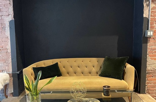 Downtown Los Angeles Apartment | Prime area of Beautiful Arts District with the top Restaurants around