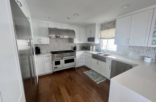 Gas Lamp Section House | Prime Manhattan Beach Location~Blocks to Beach~Panoramic View~WORLD CUP READY