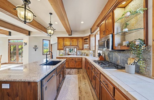 Escondido House | Private 3-Acre Retreat -Pool, Casita & Lemon Grove