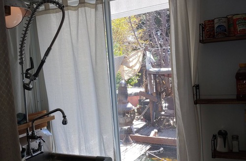 Canoga Park Cottage | Private Cottage