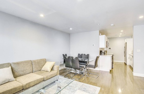 Point Breeze House | Private Patio! Extended Stay 3 Mi to Center City