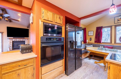 Skyway House | Private Pool/Slide/Hot Tub-5 min to Broadmoor/7 Falls/Zoo, Borders Open Space