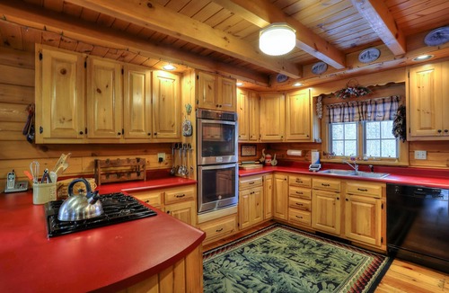 Rangeley Plantation House | Private Rangeley Log Cabin | ATV & Snowmobile Access | Dog Friendly