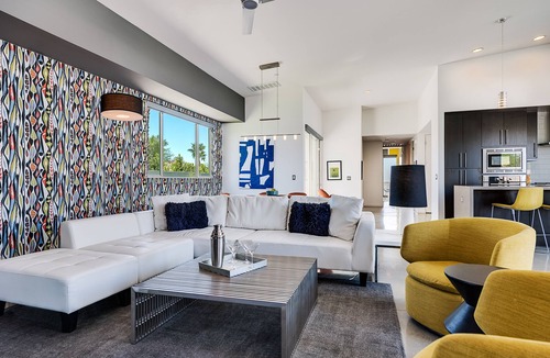 Palm Springs House | PS Enamor: New and Modern Elegance With Comfort Combined