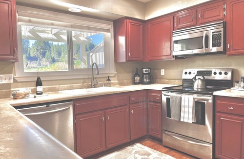 Plumas Eureka Estates House | Puttin' on the Pond⛳ Spectacular waterfront villa overlooking Plumas Pines