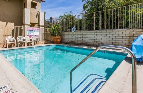 Lake Elsinore Hotel | Quality Inn Lake Elsinore I-15