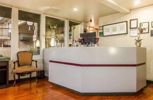 Santa Clara Hotel | Quality Inn & Suites Silicon Valley
