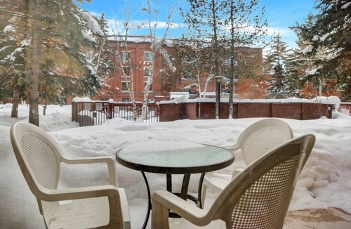 Downtown Park City Condo | Quiet condo on Main Street, walk to PCMR Town Lift, quick shuttle to Deer Valley