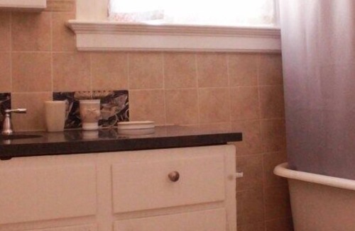 Ashbury Heights Apartment | Quiet Unit in Prime Area