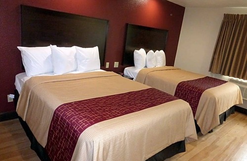 Hayward Hotel | Red Roof Inn Hayward