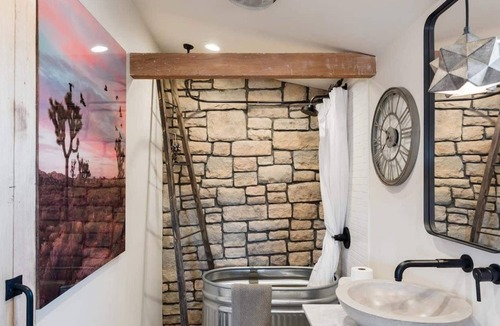 Pioneertown House | Red Tail Ranch, Pioneertown - Lovely Desert Views