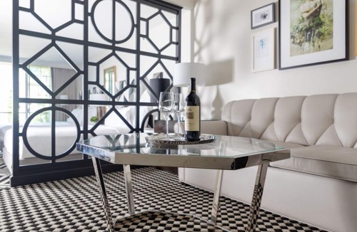 Norma Triangle Hotel | Rediscover Old Hollywood in Three Luxurious Suite! Rooftop Pool, Pet-friendly!