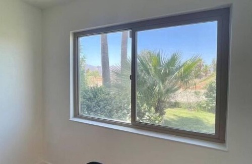 La Quinta House | Relaxing Golf Course, Pool, remodeled sleeps 6