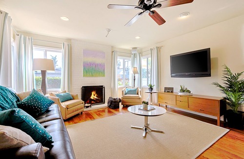 La Jolla Shores House | Remodeled Dog-Friendly Home w/Outdoor Shower, Wood Fireplace, Fast WiFi, Grill