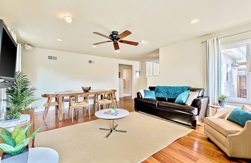 La Jolla Shores House | Remodeled Dog-Friendly Home w/Outdoor Shower, Wood Fireplace, Fast WiFi, Grill