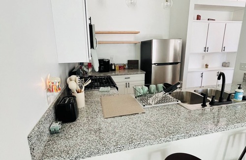 Visalia Apartment | Remodeled Oasis near Sequoia National Park